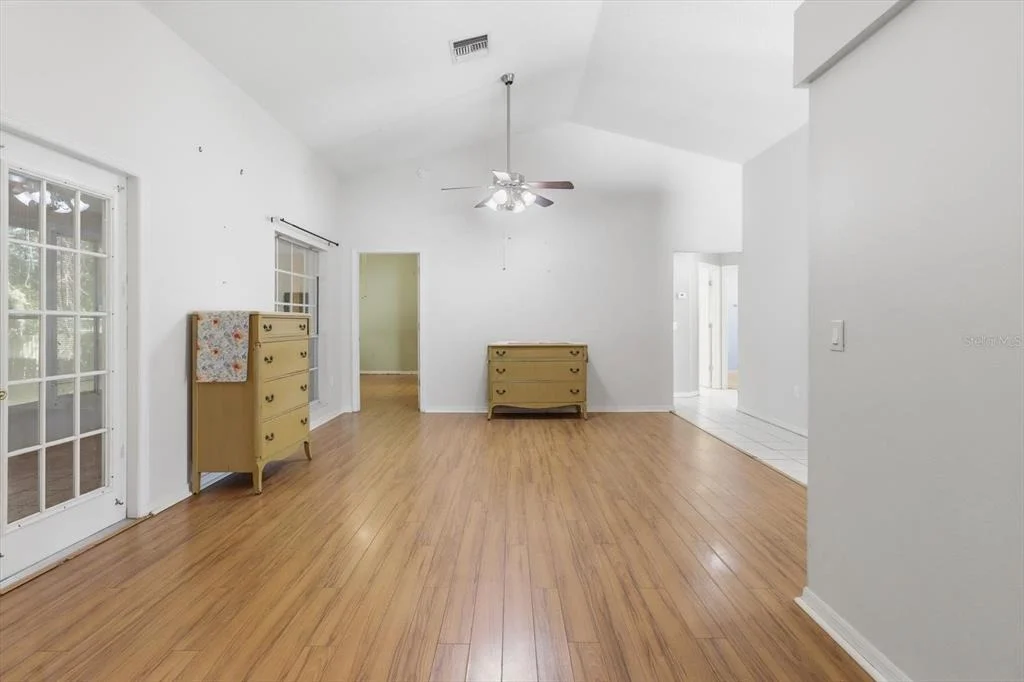 Photo of 10417 ASHVIEW LANE