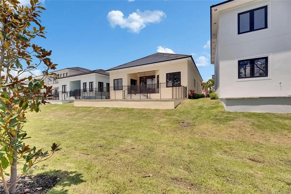 Photo of 6532 SIMONE SHORES CIRCLE