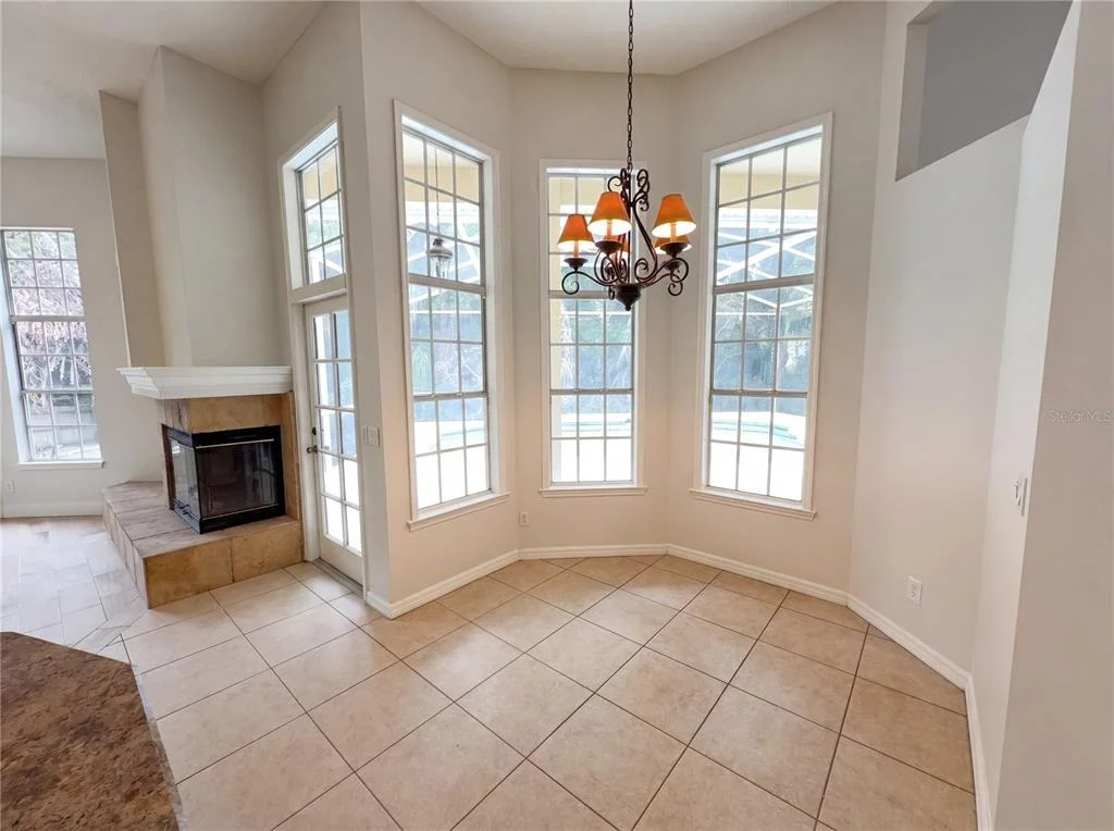 Photo of 680 MACGLENROSS DRIVE