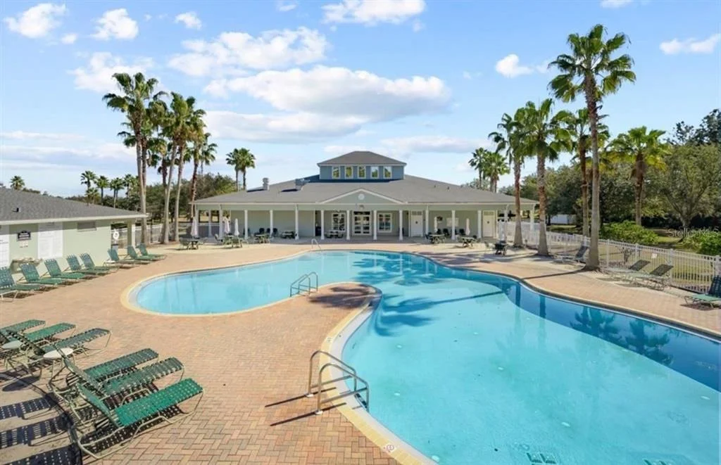 Photo of 332 WOODED CROSSING CIRCLE