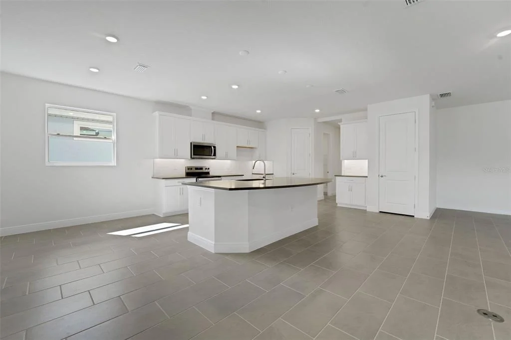 Photo of 7425 SEA MANATEE STREET
