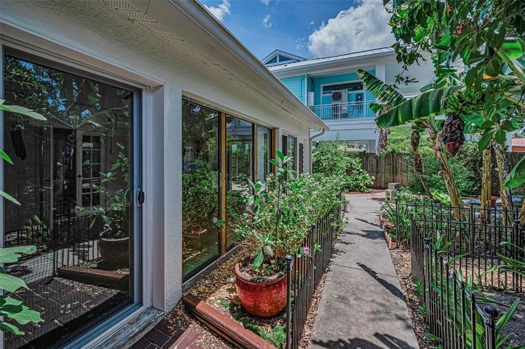Photo of 720 BRUCE AVENUE