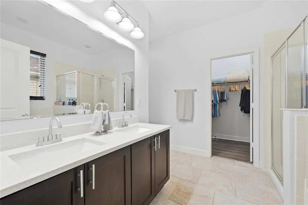 Photo of 2301 AVELLINO AVENUE
