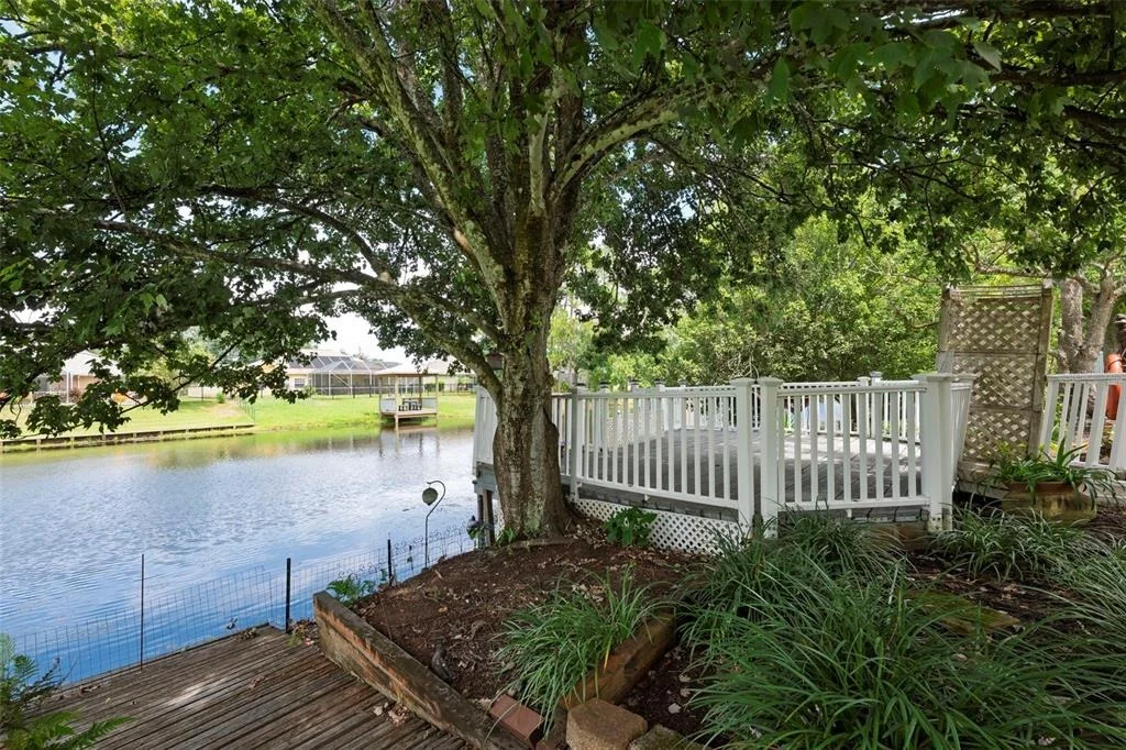 Photo of 52 BUTTONWORTH DRIVE