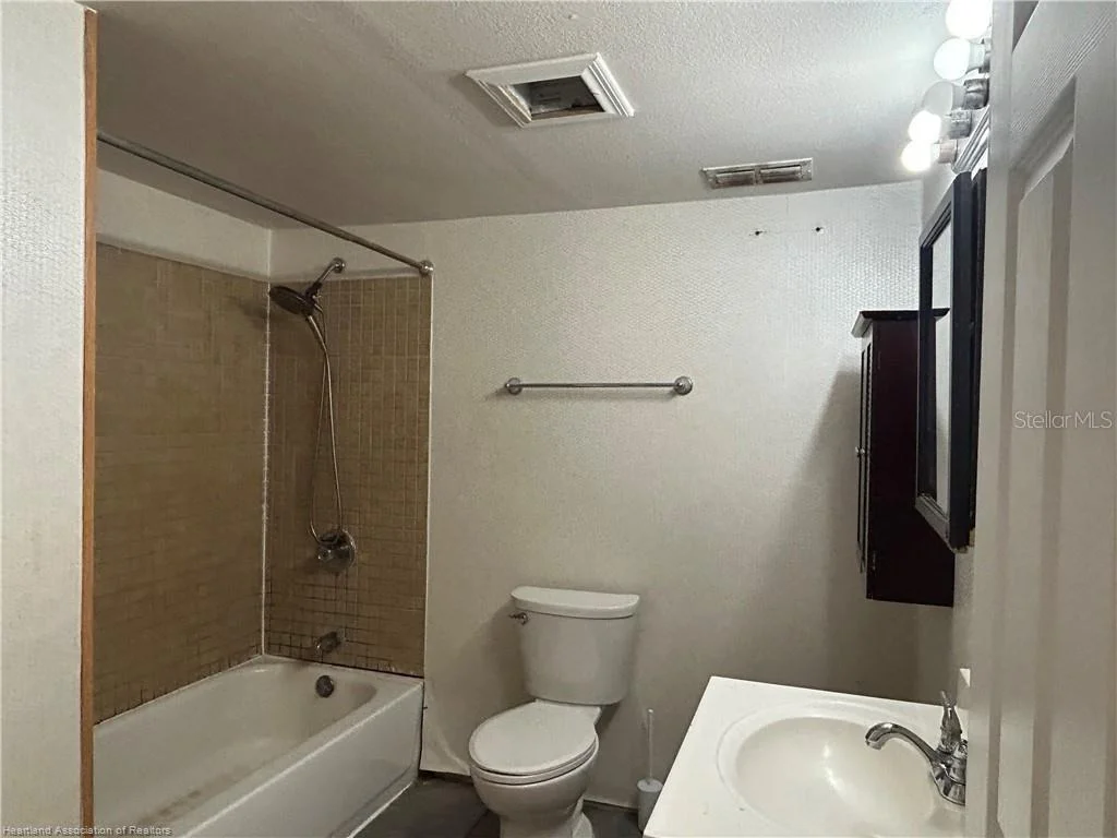 Photo of 9210 COUNTY ROAD 635