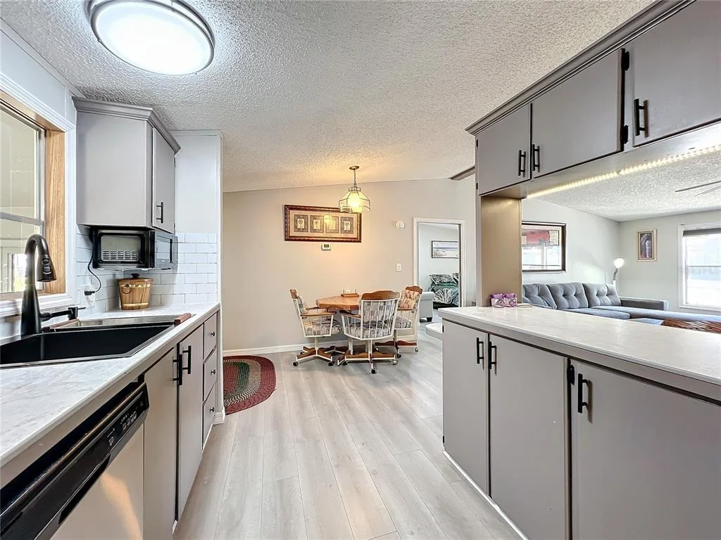 Photo of 13426 PALM DRIVE