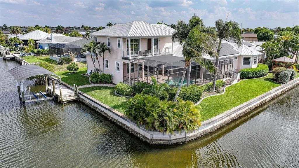 Photo of 534 CANAL WAY