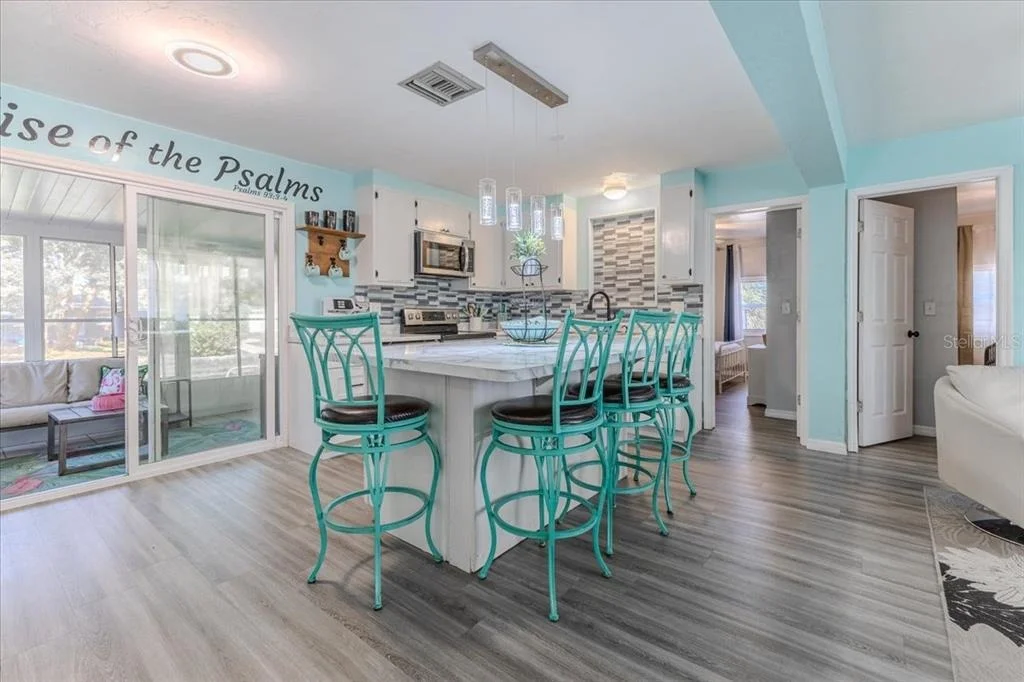 Photo of 5261 CIRCLE DRIVE