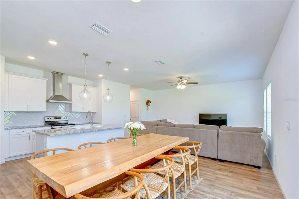 Photo of 35651 BUTTONWEED TRAIL
