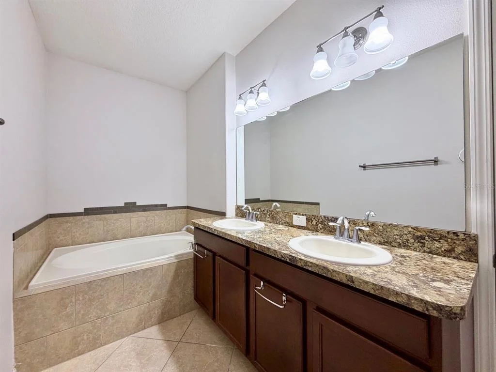 Photo of 1185 SEBURN ROAD