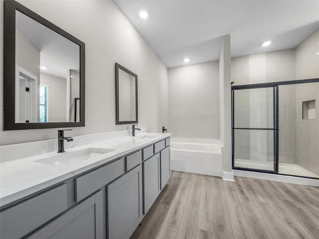 Photo of 2411 GALLAGHER ROAD