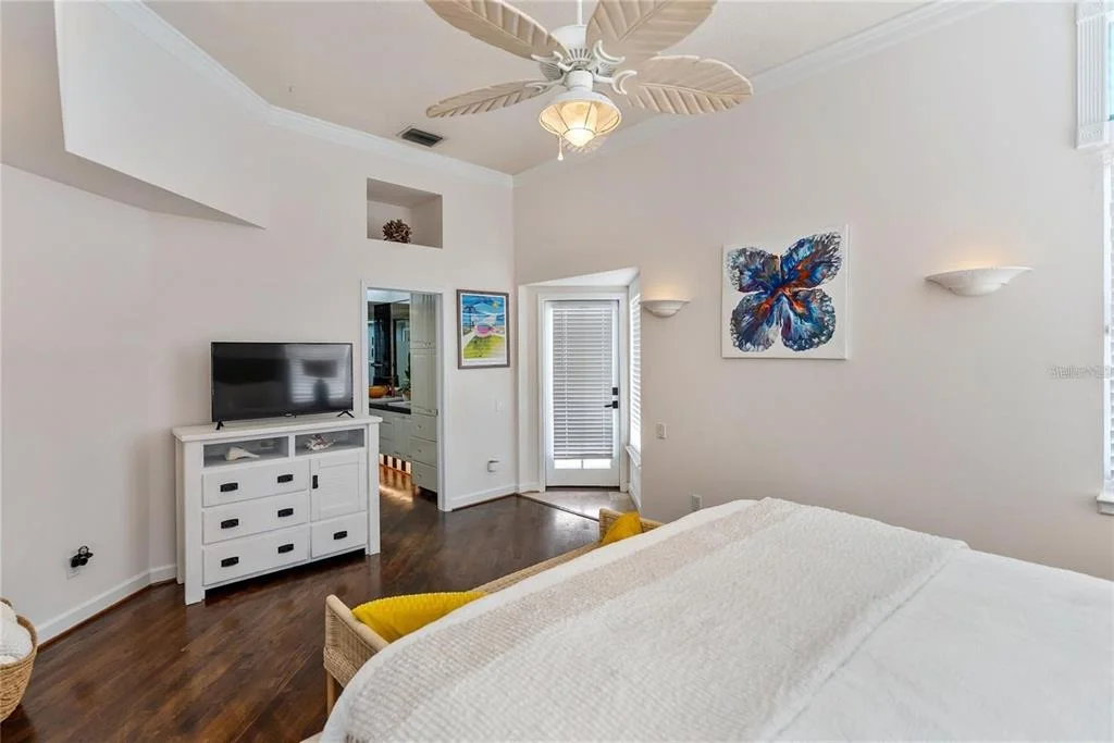 Photo of 861 NECTAR ROAD