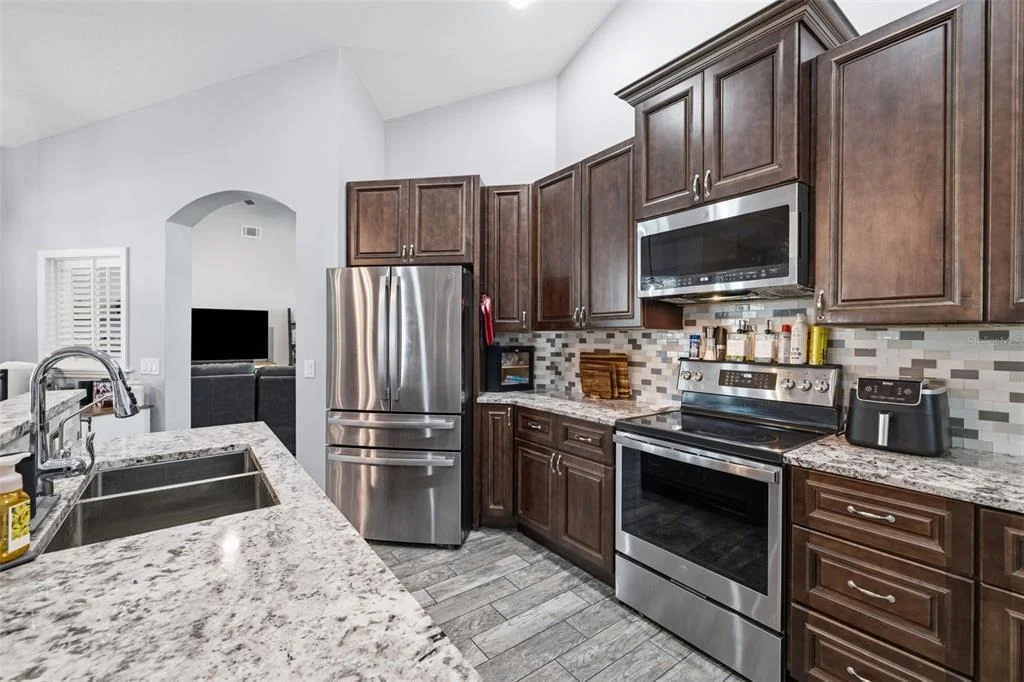 Photo of 12020 RUNNING FOX CIRCLE