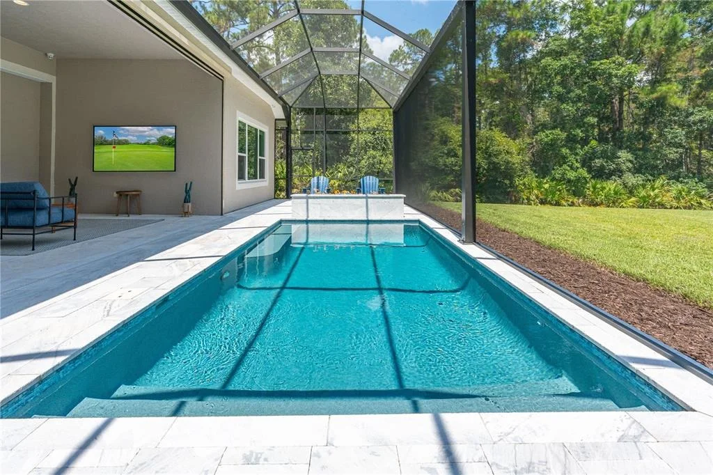Photo of 214 ASHWOOD COURT