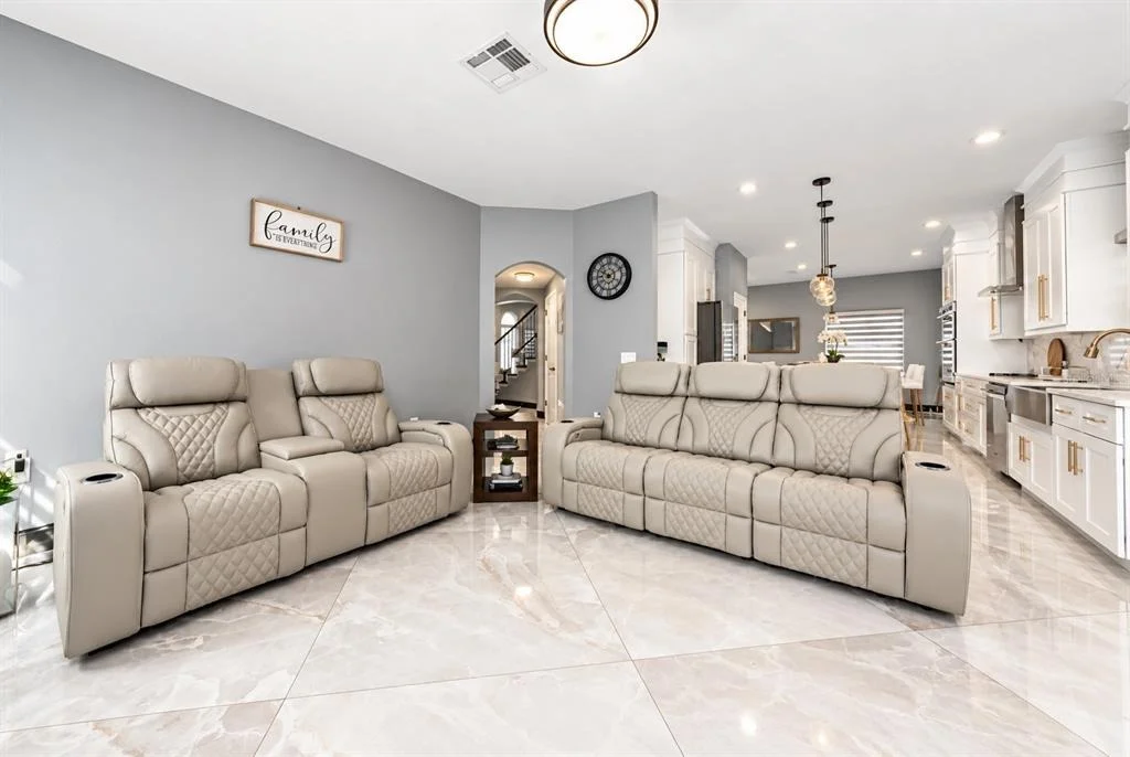 Photo of 604 KILDRUMMY DRIVE