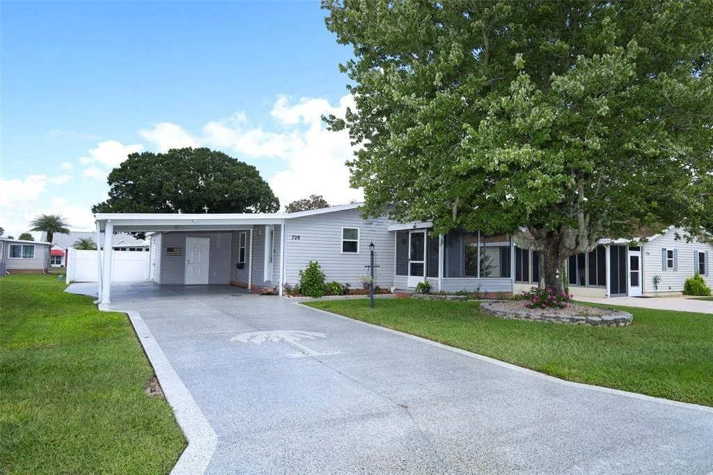 Photo of 728 PRADO DRIVE