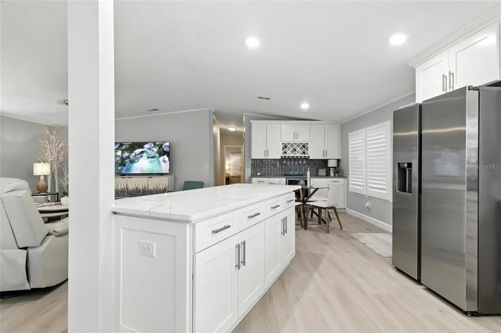 Photo of 38 PLUMOSA DRIVE