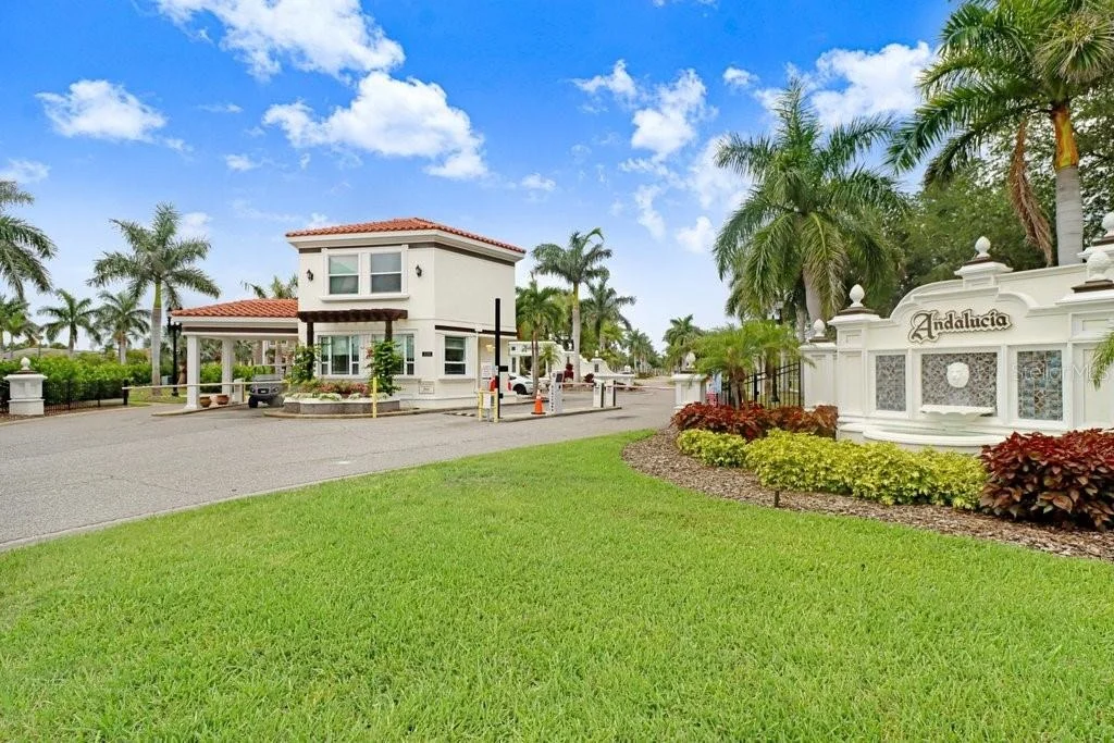 Photo of 6104 LAGOMAR LANE