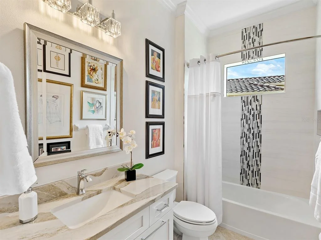 Photo of 7263 BELLEISLE GLEN