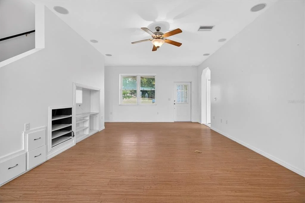 Photo of 38327 HAMRICH DRIVE