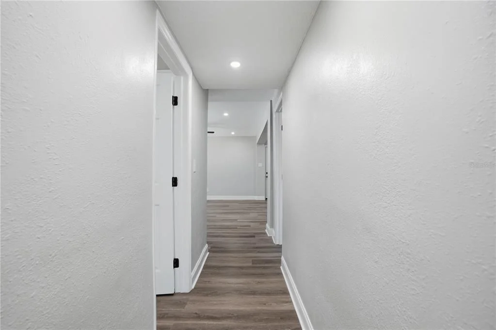 Photo of 707 ABERDEEN CIRCLE