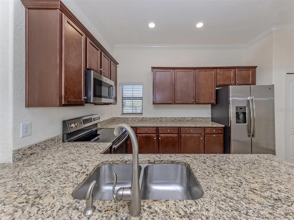 Photo of 12490 CINQUETERRE DRIVE