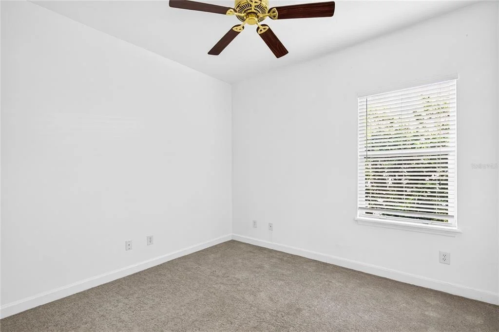 Photo of 19337 SPRING OAK DRIVE
