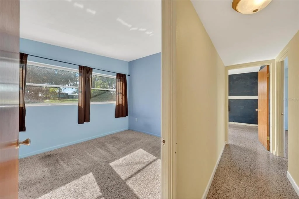 Photo of 710 TWIN OAKS LANE