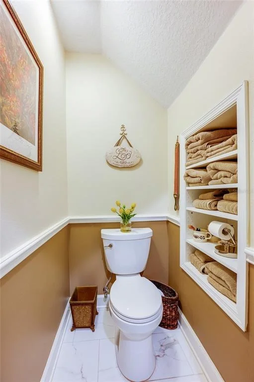 Photo of 735 COBBLESTONE DRIVE
