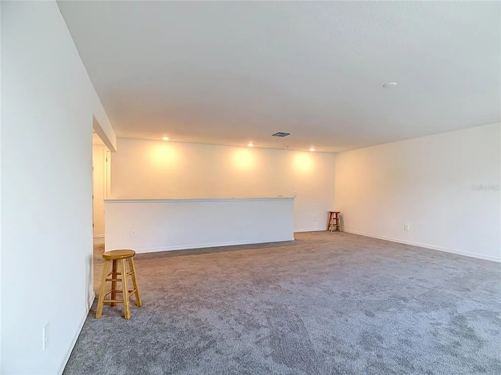 Photo of 1633 RED LOOP