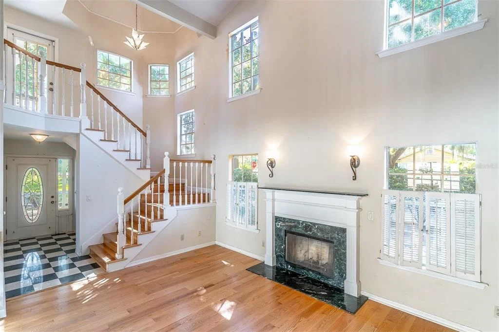 Photo of 472 MAYFAIR CIRCLE