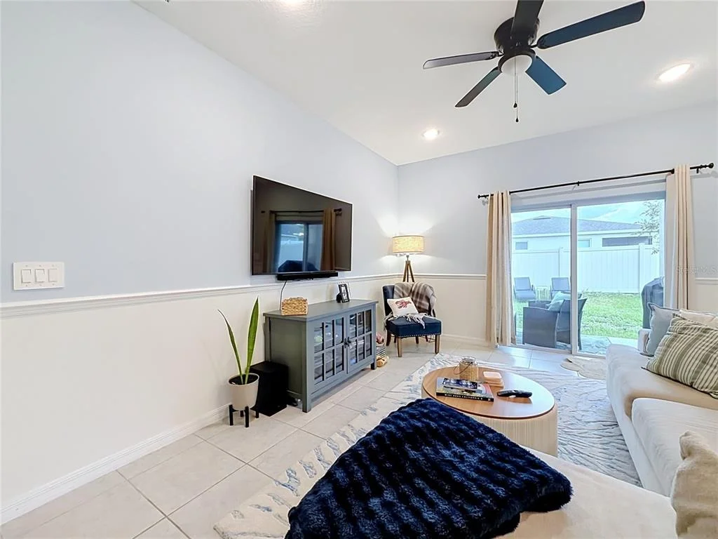 Photo of 3947 MAYHILL LOOP