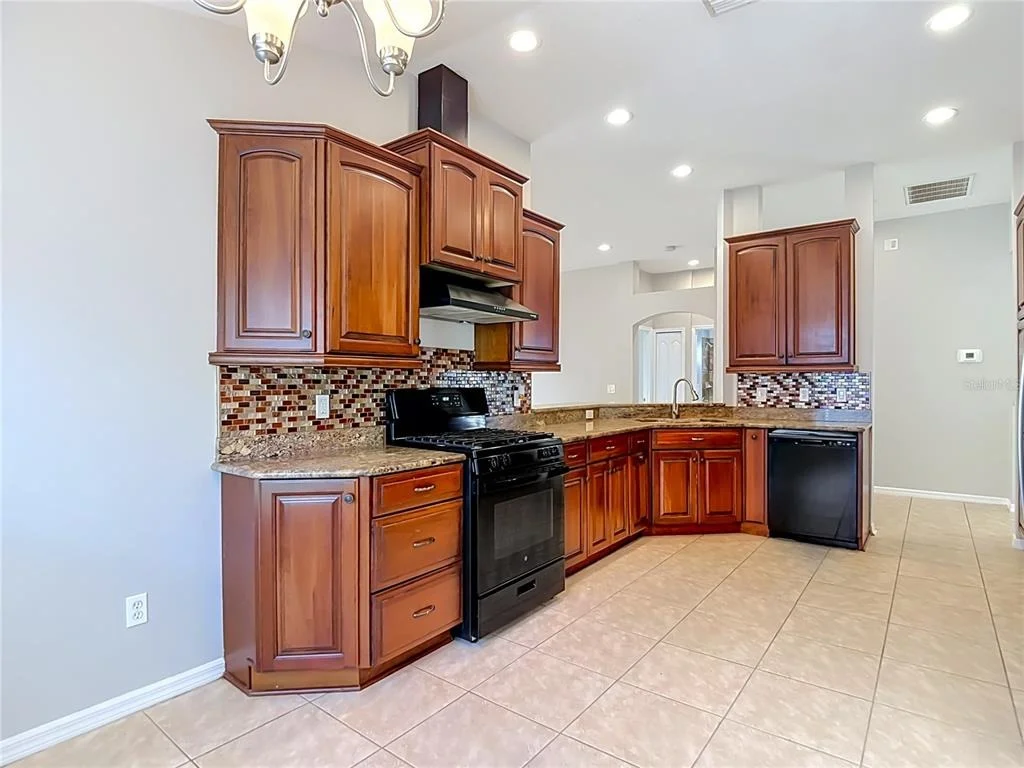 Photo of 805 LESA GLEN PLACE