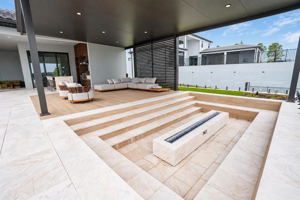Photo of 15125 PENDIO DRIVE
