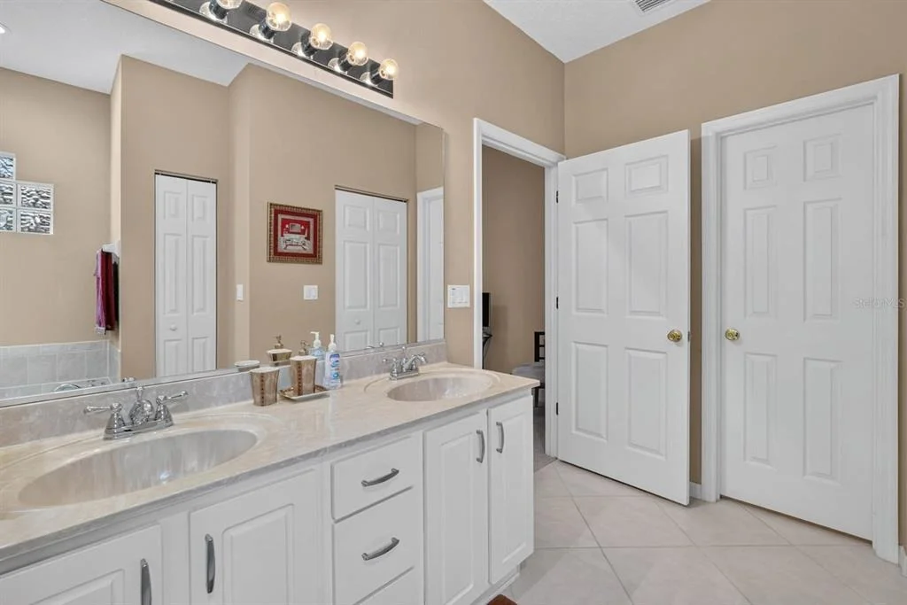Photo of 142 RAINTREE CIRCLE