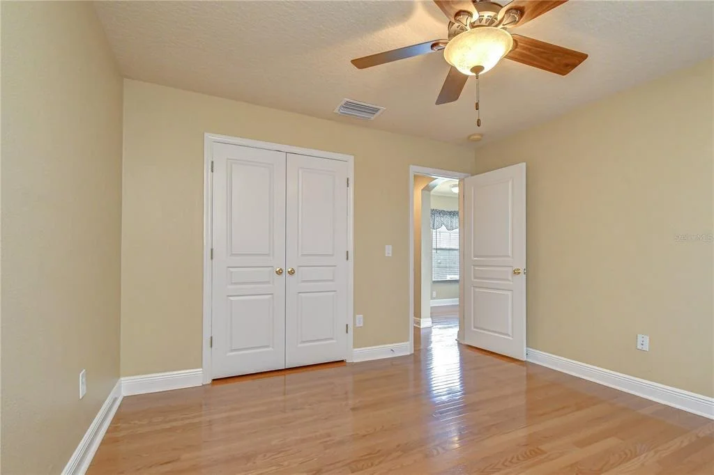 Photo of 6135 CHURCHSIDE DRIVE