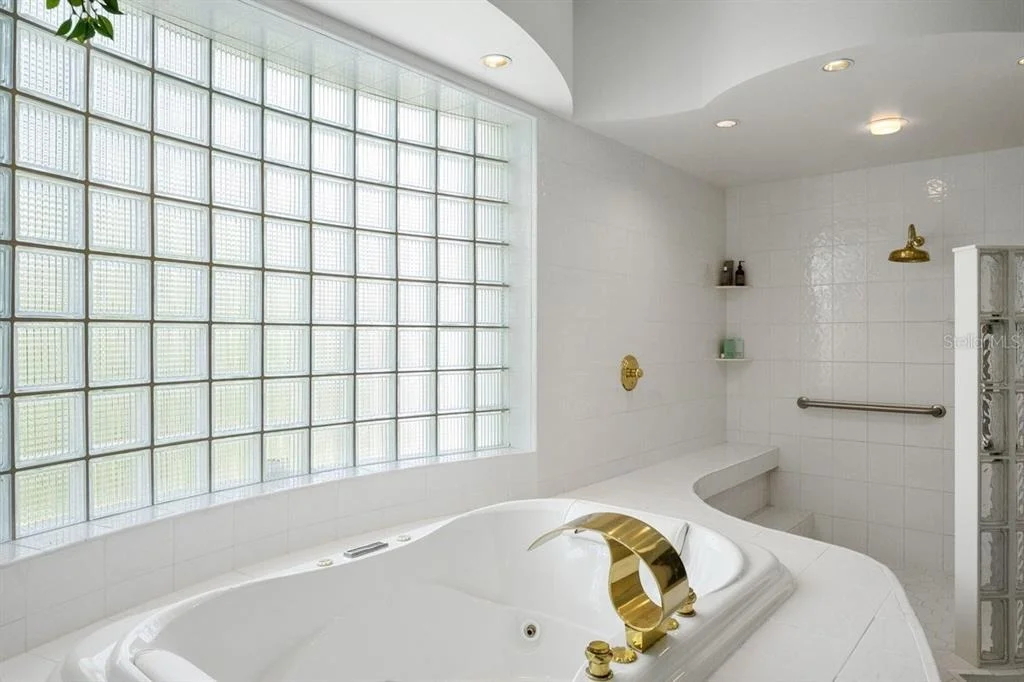 Photo of 626 RIVERSIDE DRIVE