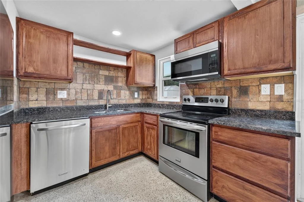Photo of 506 SHAMROCK ROAD
