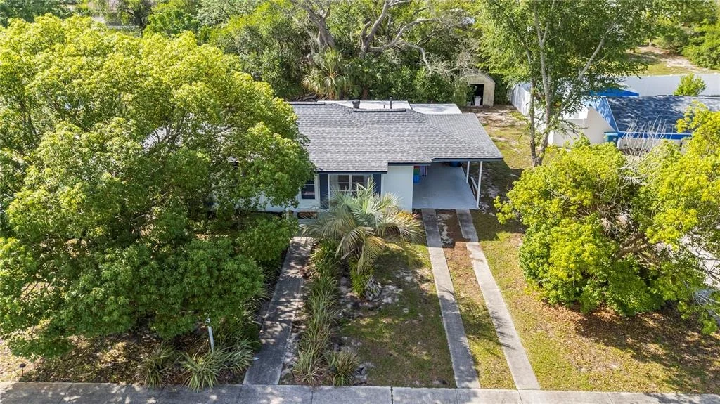 Photo of 6816 TREEHAVEN DRIVE