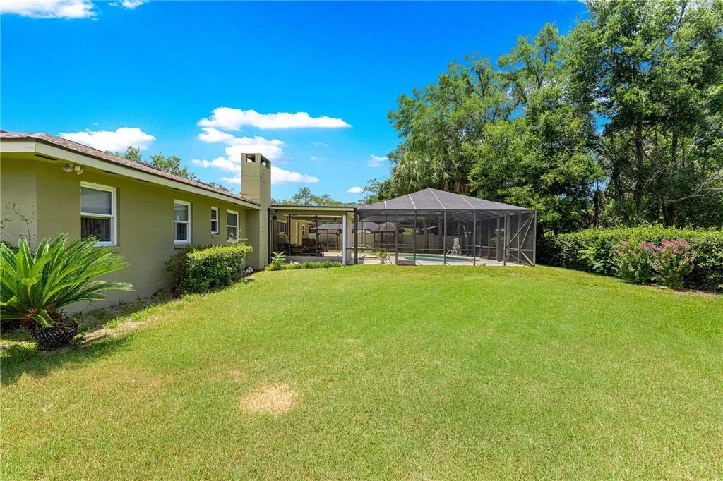 Photo of 3963 SE 15TH STREET