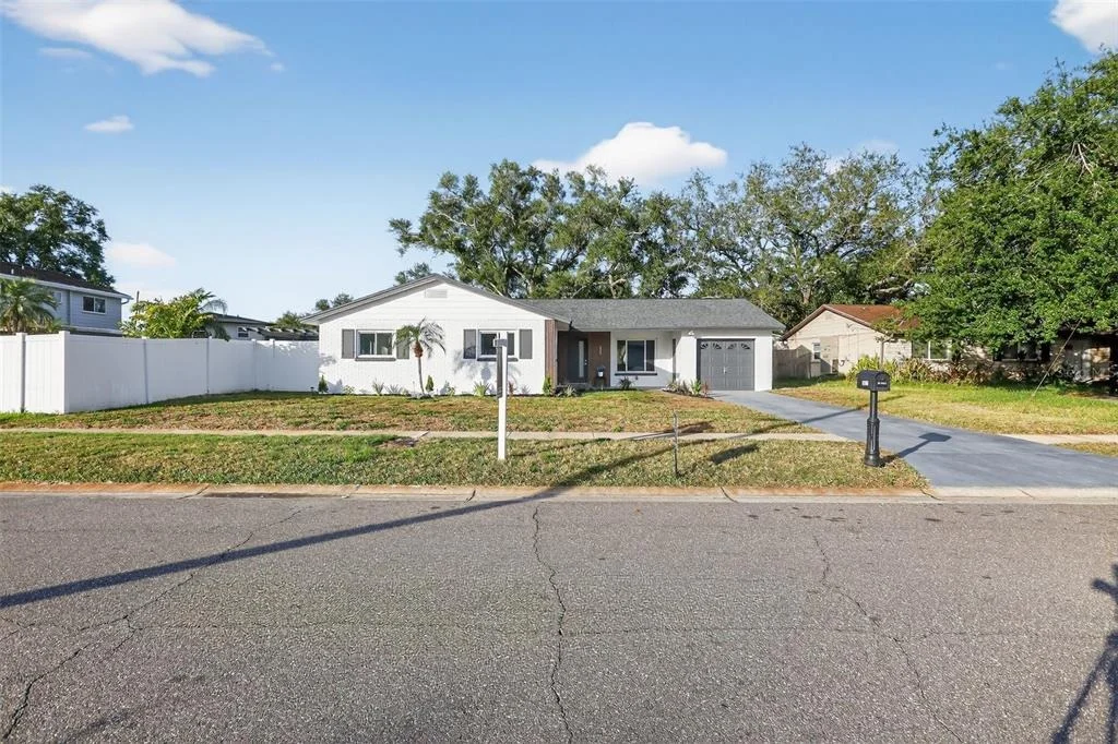 Photo of 8317 BOXWOOD DRIVE