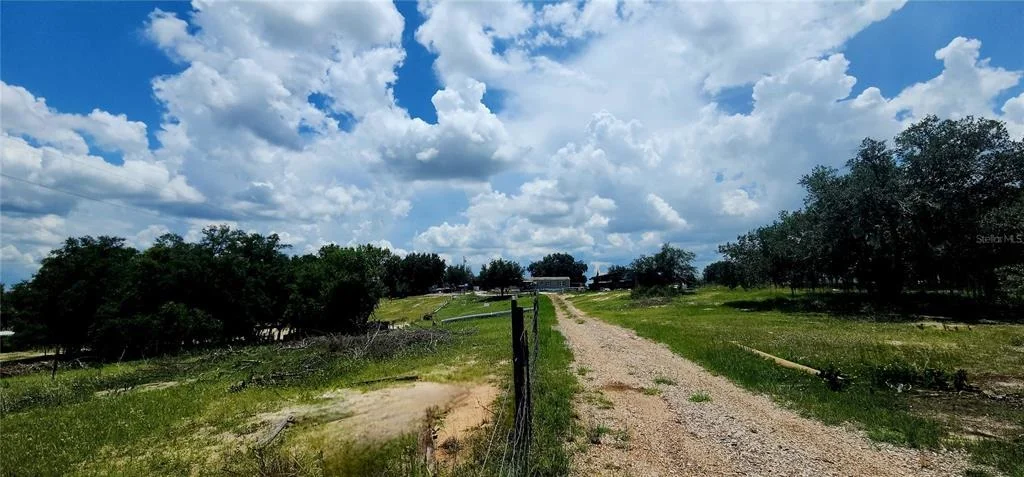 Photo of 562 LIBBY ROAD