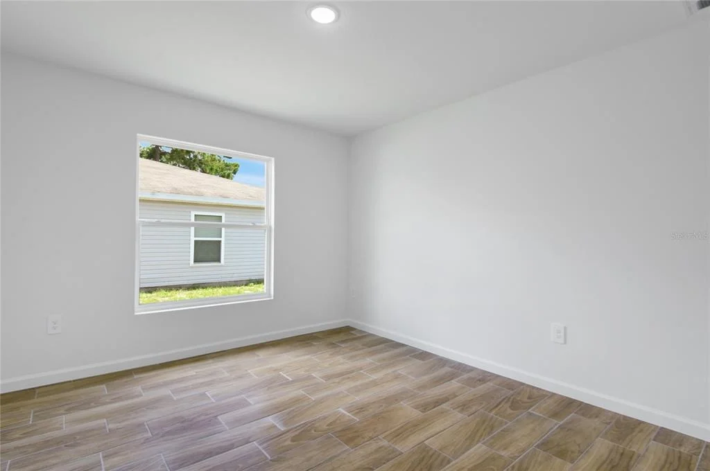Photo of 440 EAGLE DRIVE