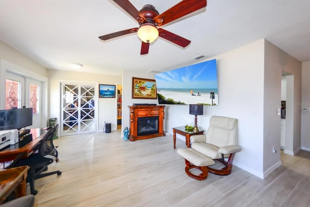 Photo of 190 CASA LANE