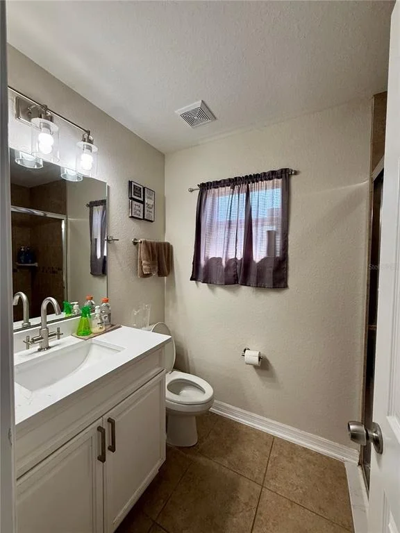 Photo of 313 OAK STREET