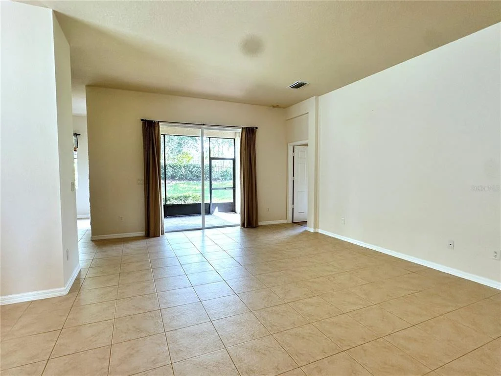 Photo of 4950 SANDY BROOK CIRCLE