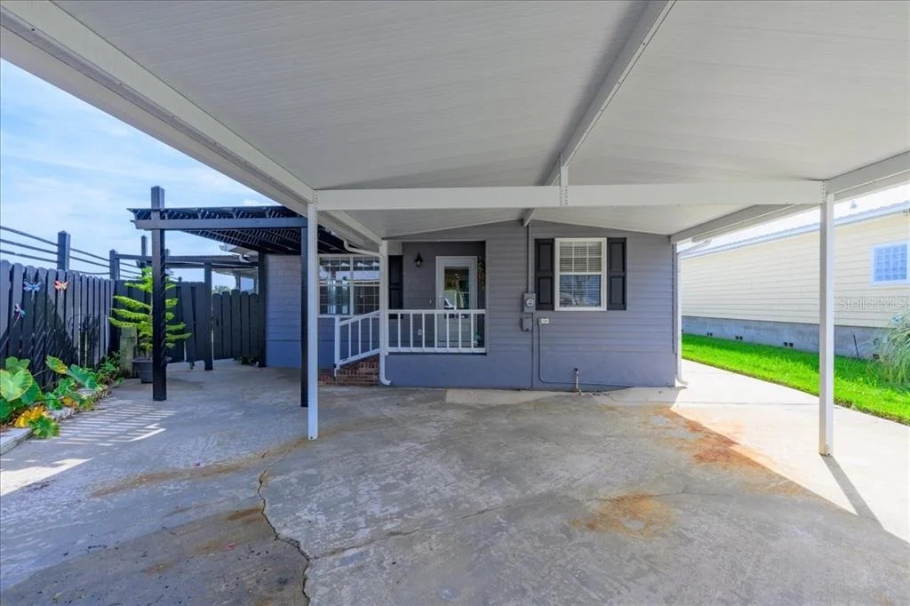Photo of 164 MOONLITE DRIVE