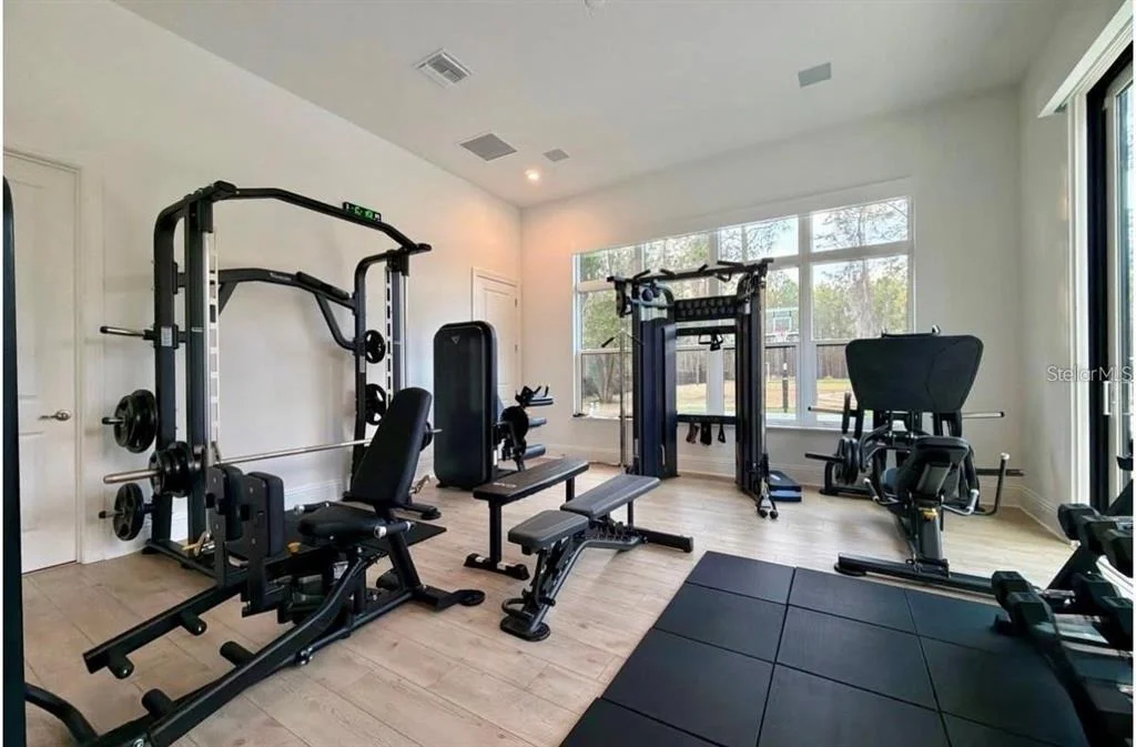 Photo of 15926 PENDIO DRIVE