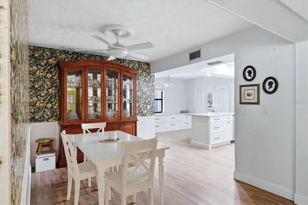 Photo of 10125 OAK RUN DRIVE