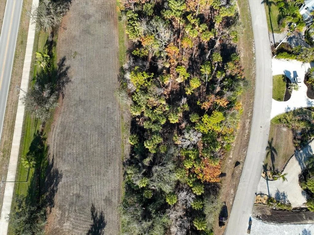 Photo of 10081 CREEKSIDE DRIVE